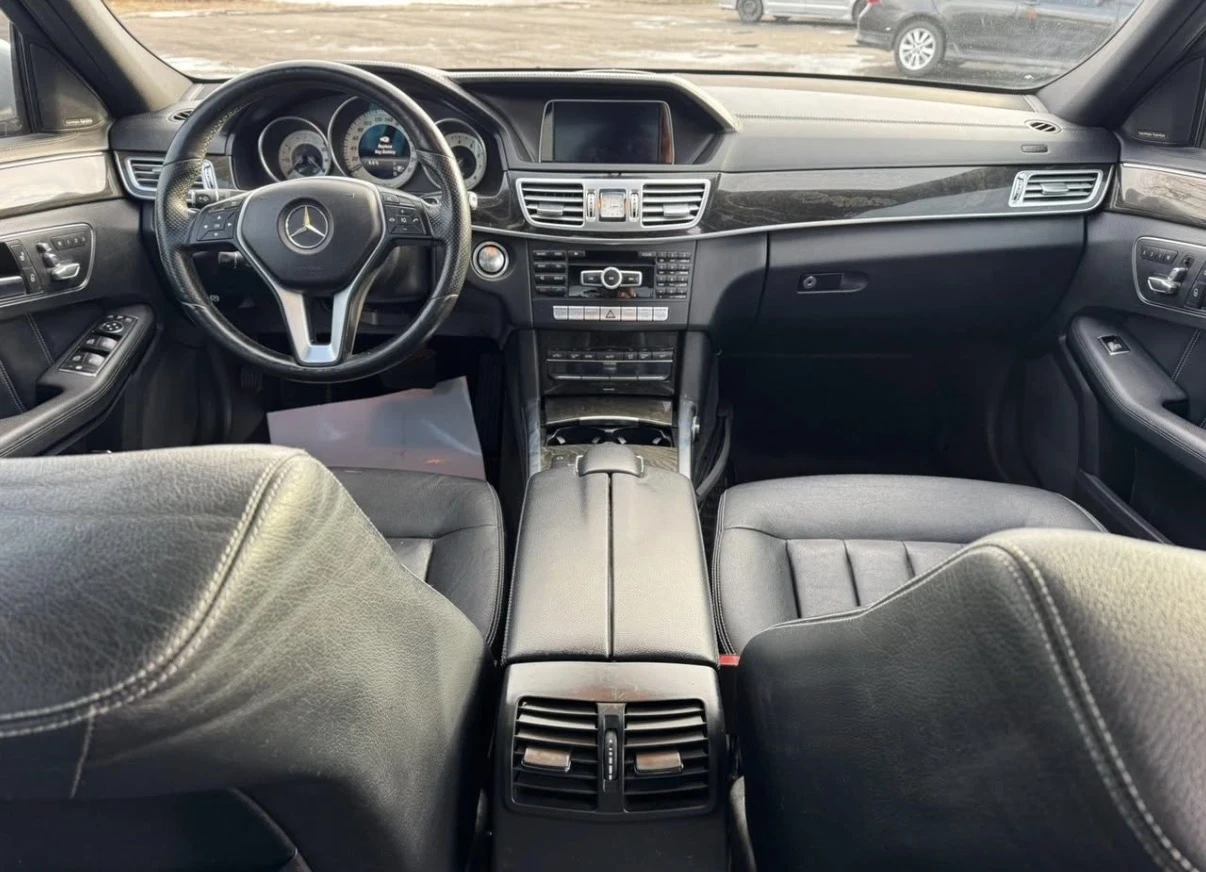 Mercedes-Benz E 350 4MATIC * * КАМЕРА * * CARFAX * * АВТО КРЕДИТ * *  - изображение 7