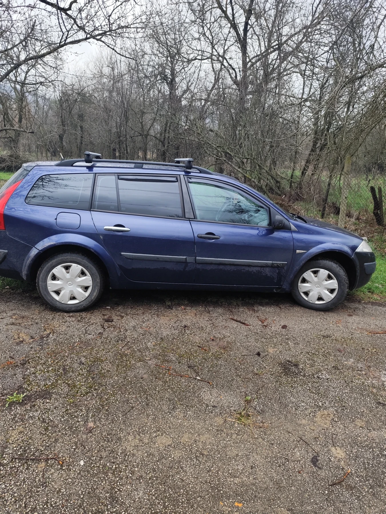 Renault Megane 1.5 dci, снимка 2 - Автомобили и джипове - 53959481