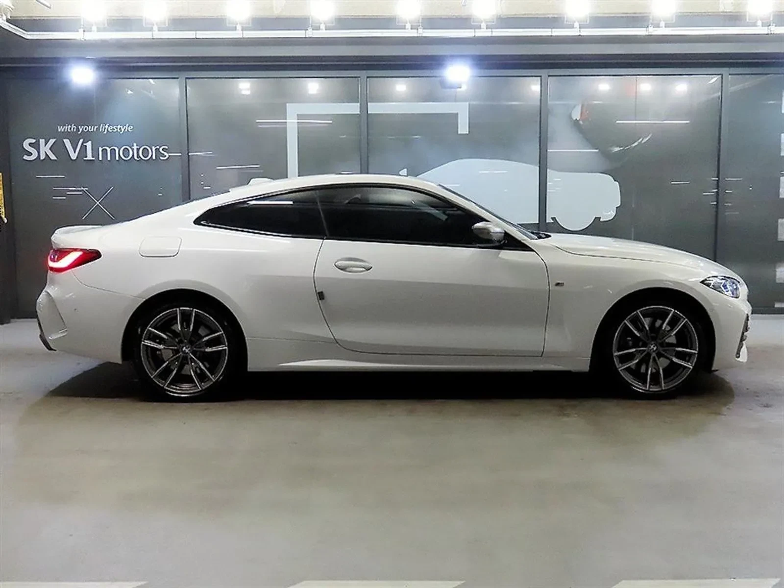 BMW 440 M-PACK* HARMAN KARDON* LASER* 360 CAM* CARBON* HUD, снимка 3 - Автомобили и джипове - 54137792