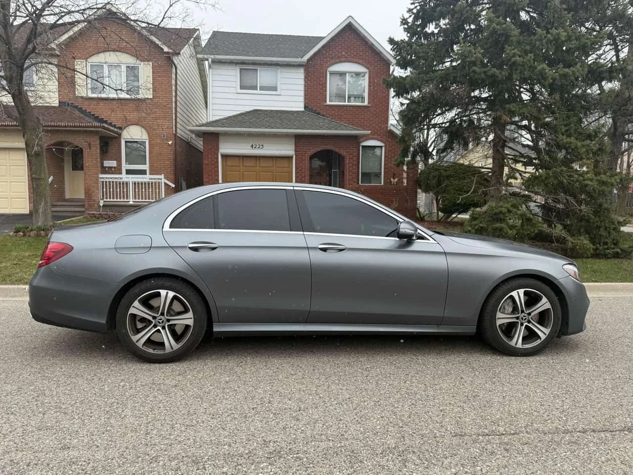 Mercedes-Benz E 450 BURMESTER * PANO * KEYLESS *  �������� * CARFAX | Mobile.bg � ����������� 9