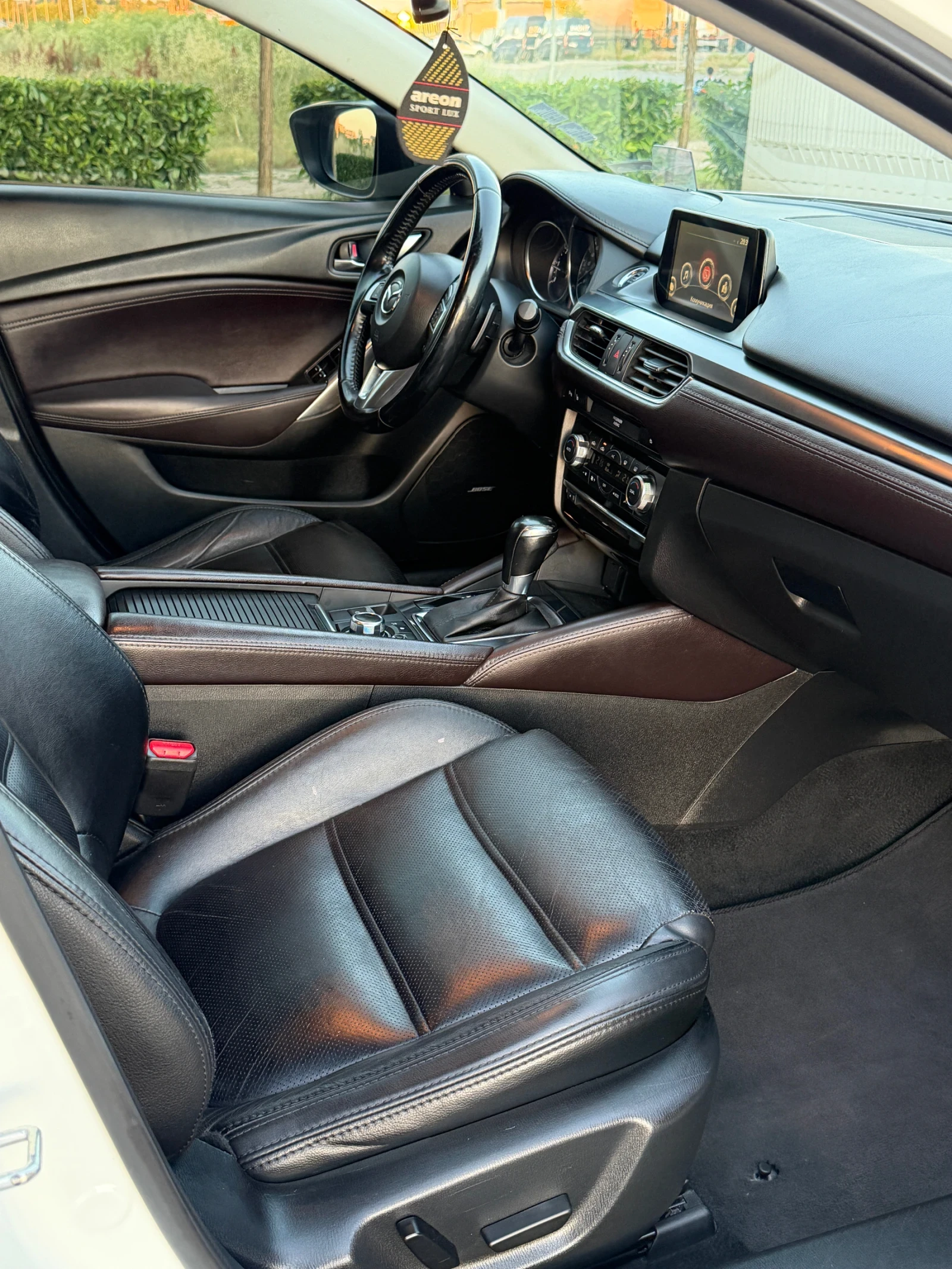 Mazda 6 2.2D Skyactiv Face Full, снимка 8 - Автомобили и джипове - 54906034