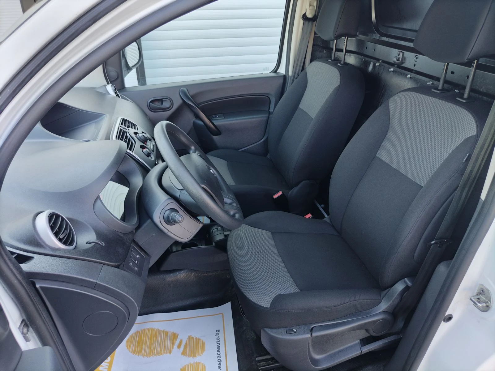 Renault Kangoo 1.5dCi/95к.с., снимка 13 - Автомобили и джипове - 54999954