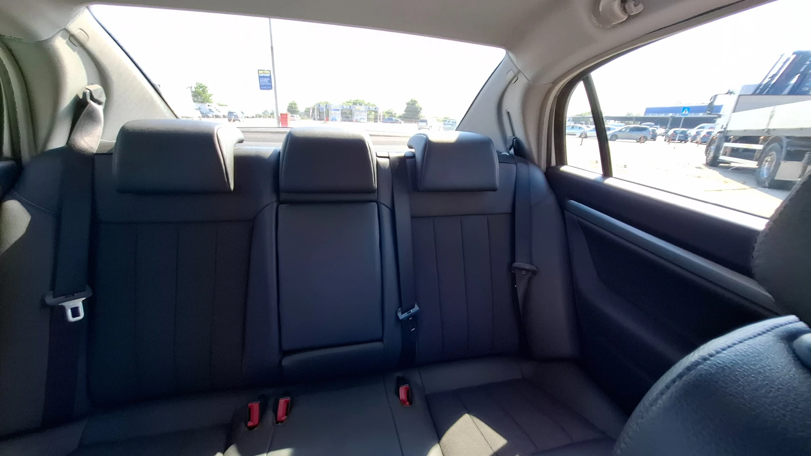 Opel Vectra 1.9 CDTI, снимка 14 - Автомобили и джипове - 55366728