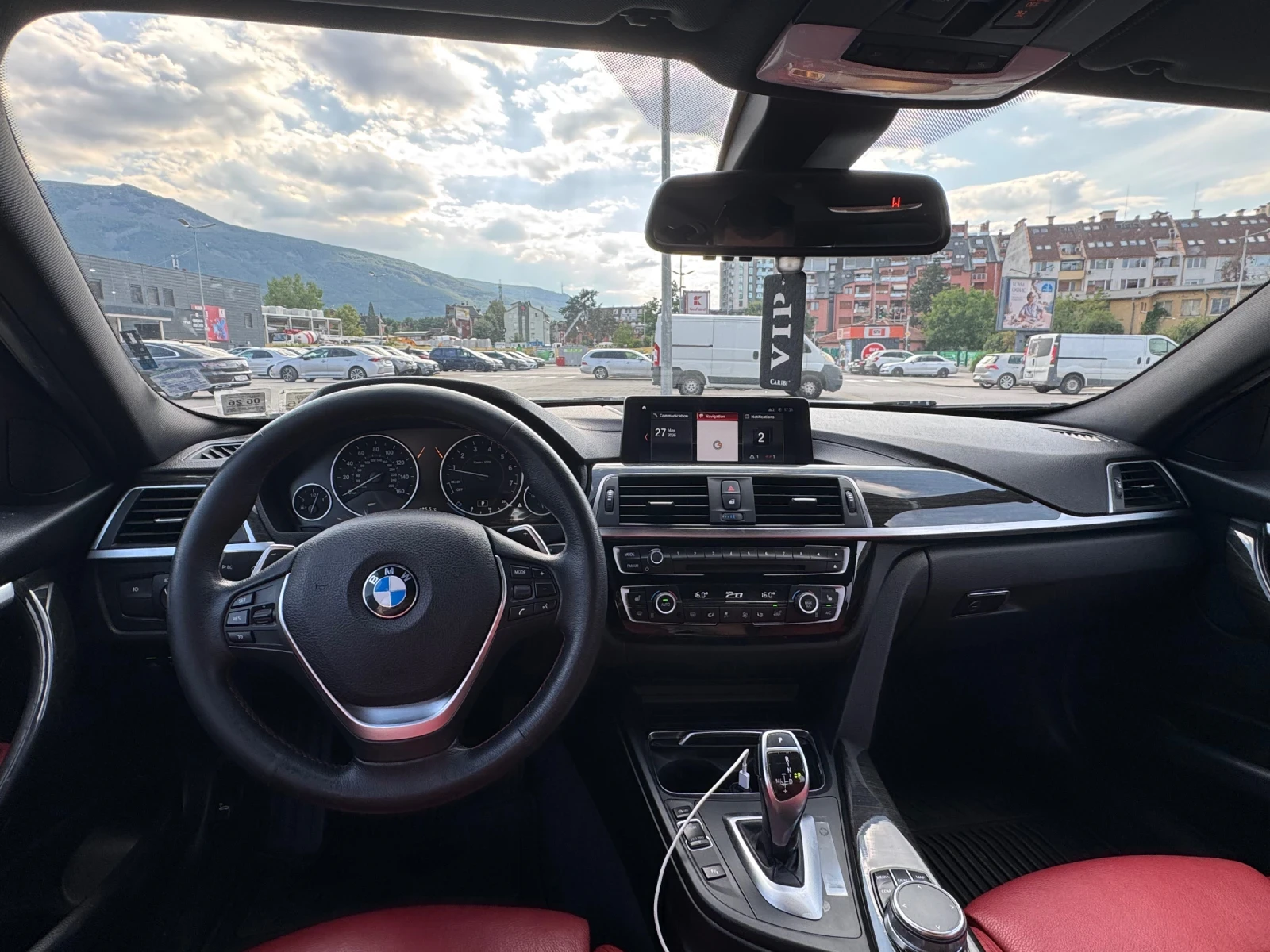 BMW 330 330i 126хил км, снимка 15 - Автомобили и джипове - 55302158