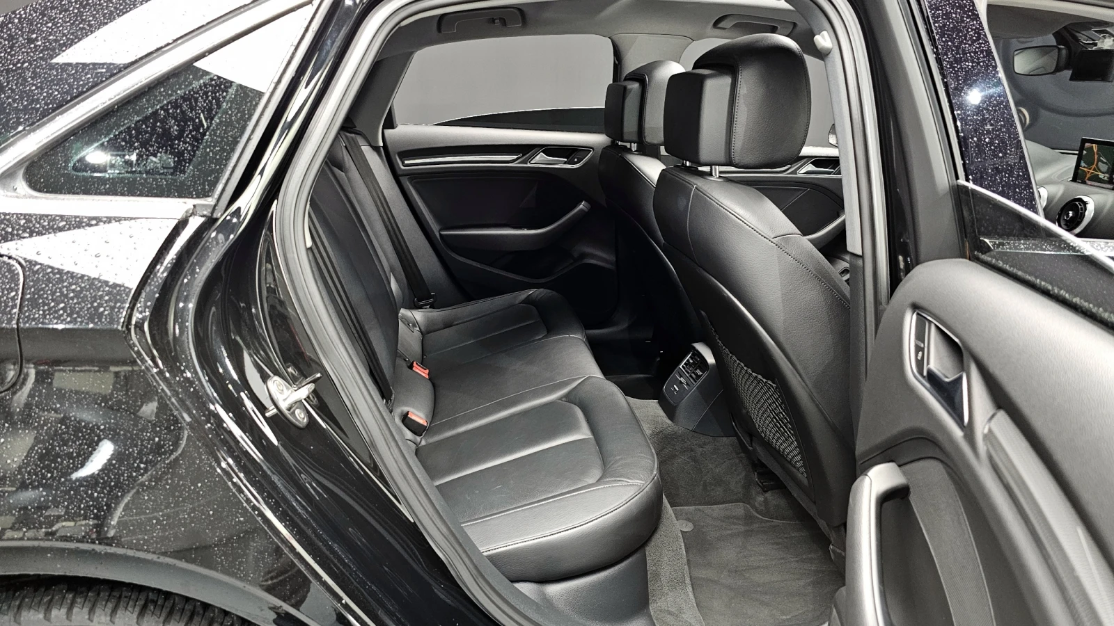 Audi A3 40tfsi 8V, снимка 16 - Автомобили и джипове - 55324917