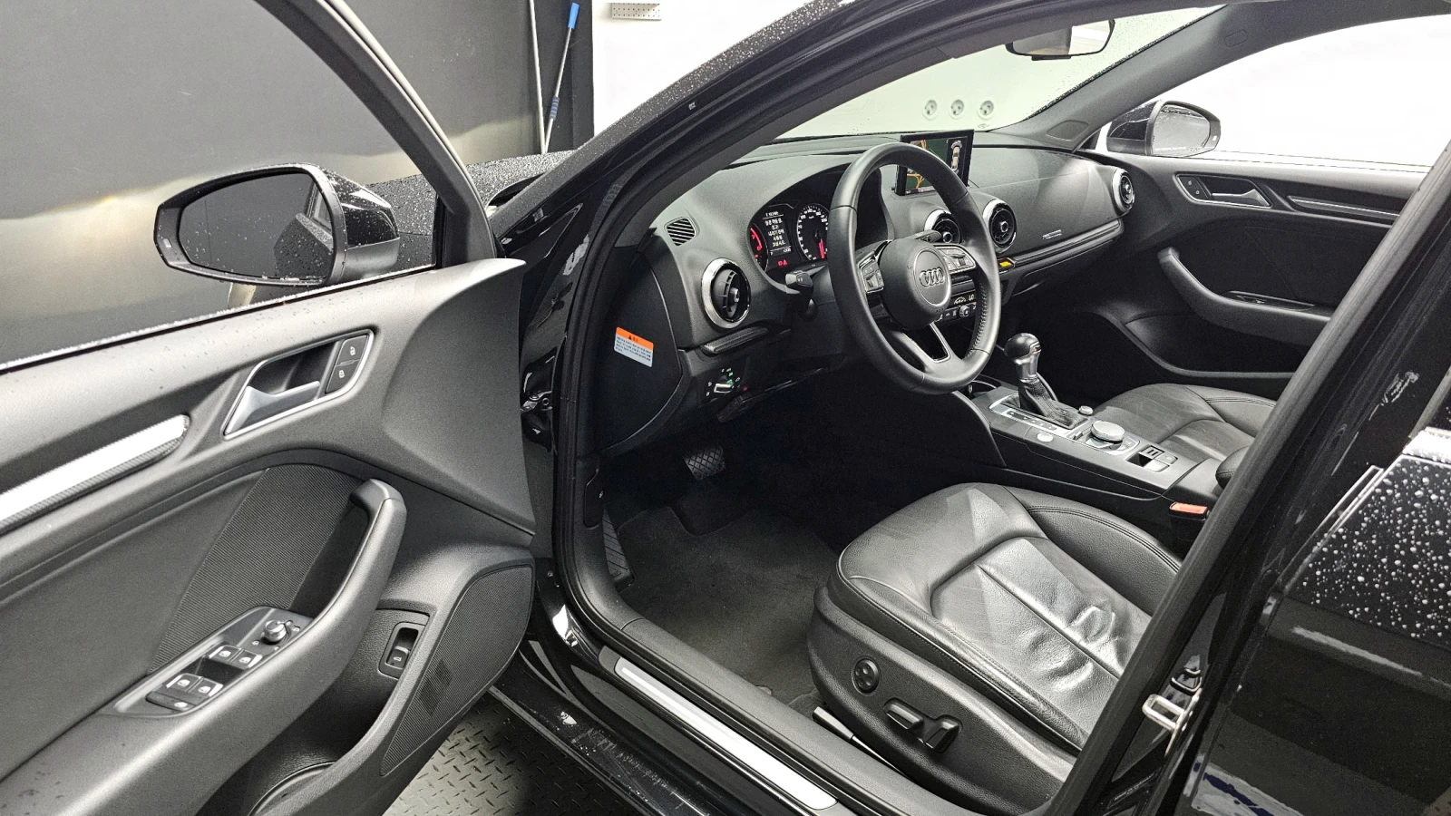 Audi A3 40tfsi 8V, снимка 6 - Автомобили и джипове - 55324917