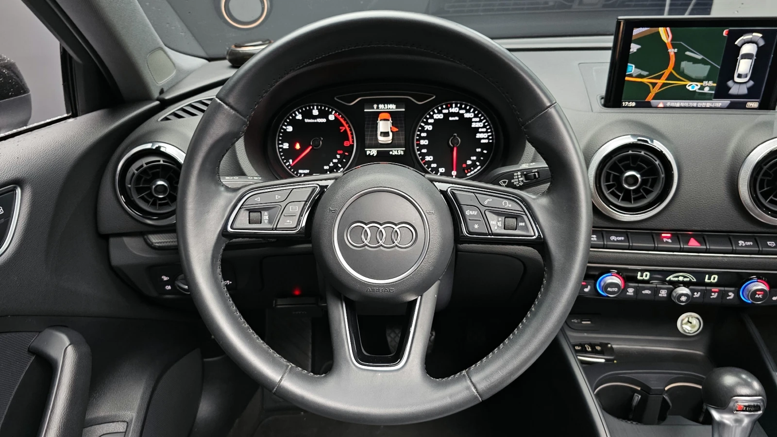 Audi A3 40tfsi 8V, снимка 8 - Автомобили и джипове - 55324917