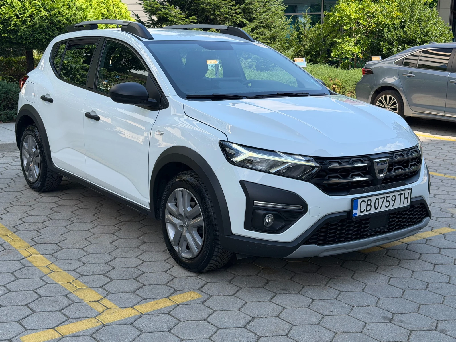 Dacia Sandero STEPWAY 1.0 TCE petrol/LPG заводско, снимка 3 - Автомобили и джипове - 55838907