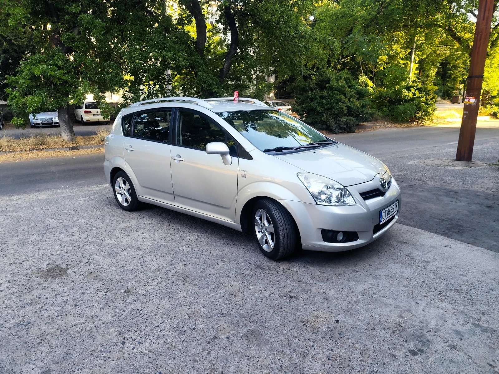 Toyota Corolla verso 7 местна, снимка 7 - Автомобили и джипове - 55863605
