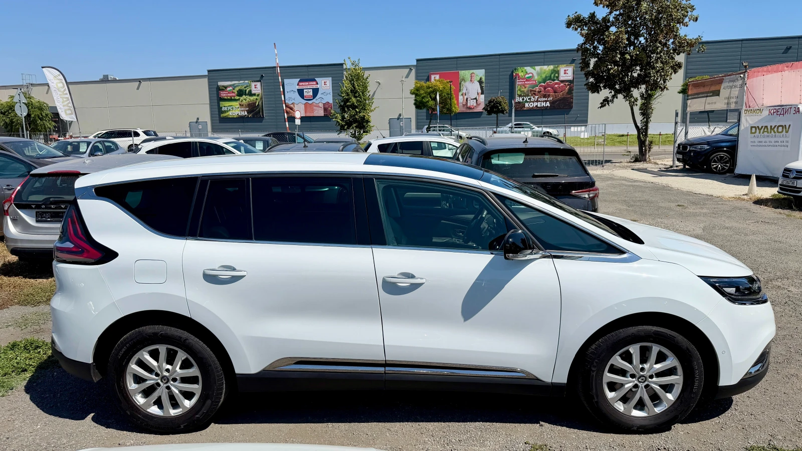 Renault Espace 1.6Dci Внос ШВЕЙЦАРИЯ! Масажи, LED, PDC, Камера, снимка 4 - Автомобили и джипове - 55901322
