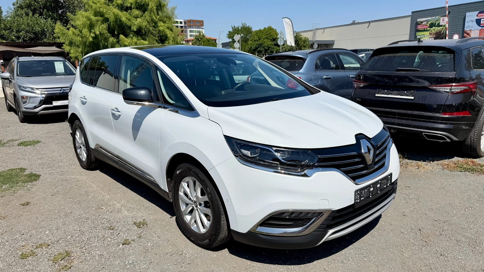 Renault Espace 1.6Dci Внос ШВЕЙЦАРИЯ! Масажи, LED, PDC, Камера, снимка 3 - Автомобили и джипове - 55901322