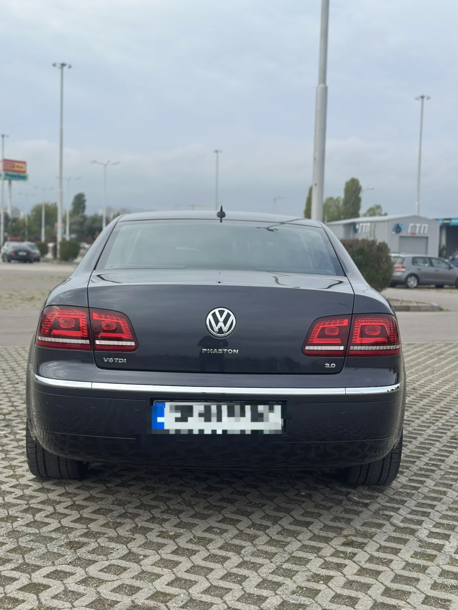 VW Phaeton Уникален, снимка 4 - Автомобили и джипове - 56056603