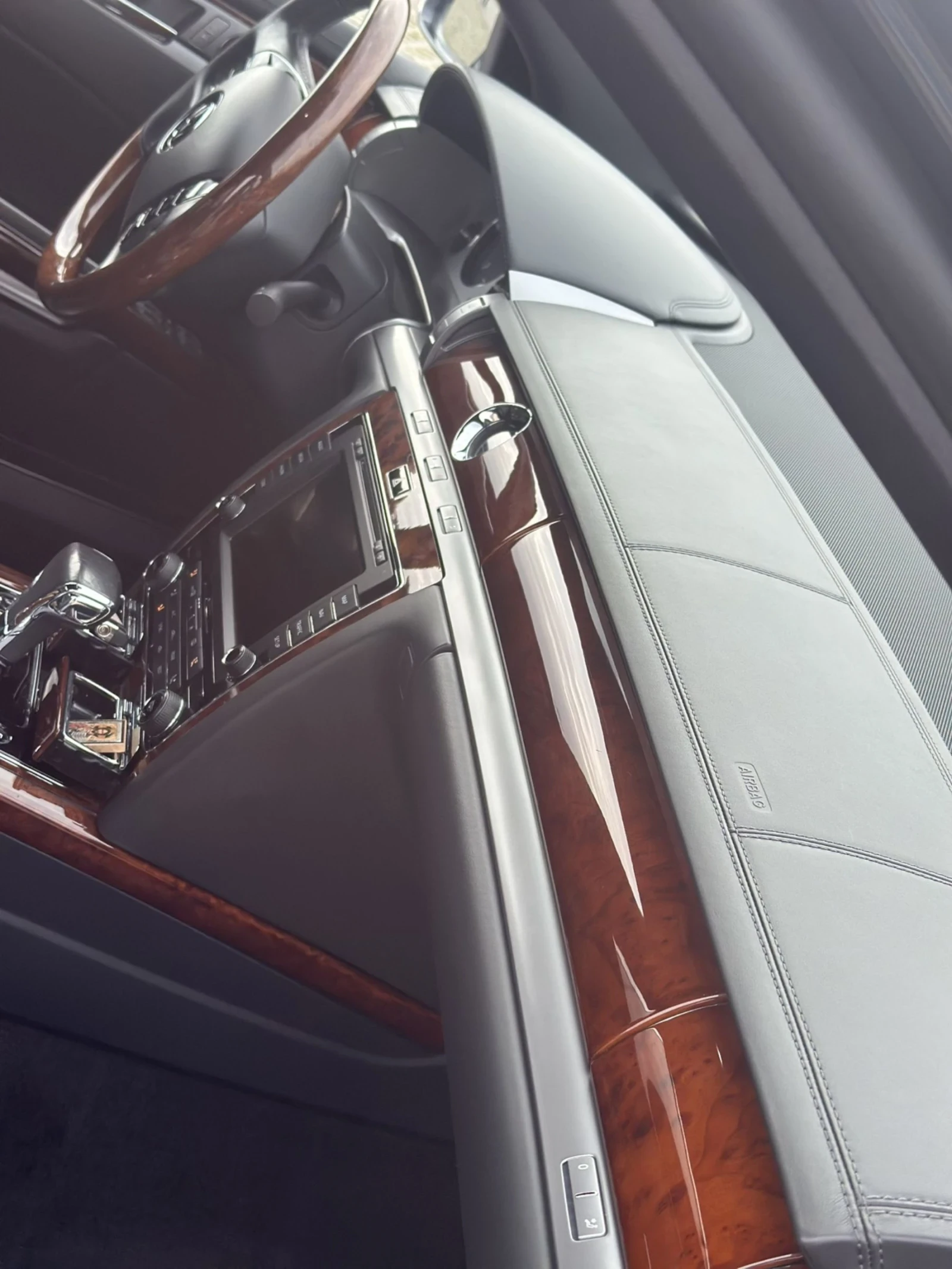 VW Phaeton Уникален, снимка 17 - Автомобили и джипове - 56056603