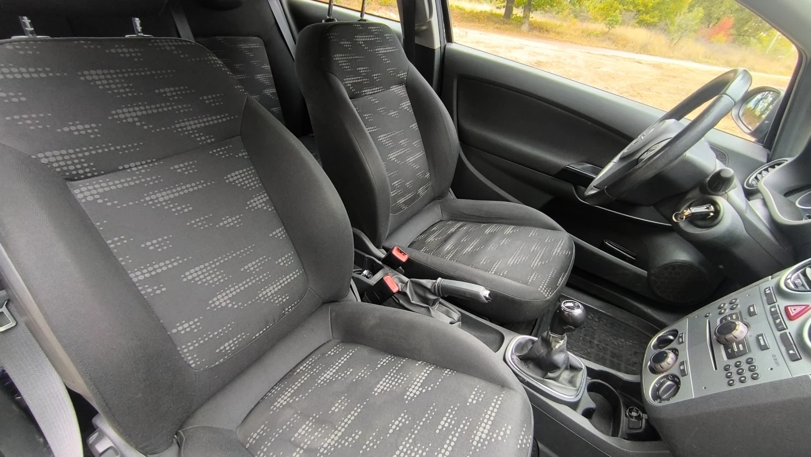 Opel Corsa, снимка 7 - Автомобили и джипове - 56700557