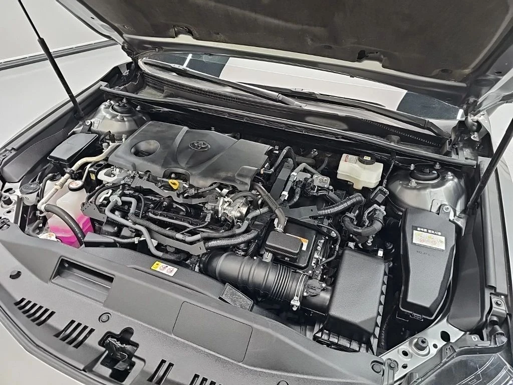 Toyota Camry, снимка 5 - Автомобили и джипове - 56734363