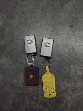 Toyota Rav4 Keyless start/stop, снимка 13