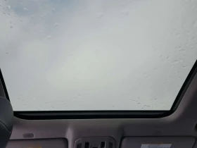 Toyota Highlander HYBRID LIMITED| HUD| ОБДУХВАНЕ| ПАНО| 360САМ| , снимка 13