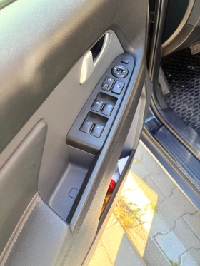 Kia Sportage 2.0crdi 136 , снимка 6
