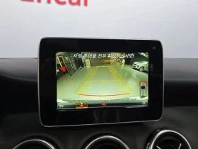 Mercedes-Benz GLA 220, снимка 15