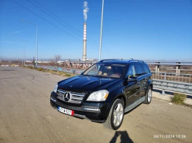 Mercedes-Benz GL 500  4 MATIK, снимка 2