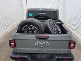 Jeep Gladiator OVERLAND CREW CAB SHORT BED | 2 KEYS | CARFAX | Auto.bg — изображение 14