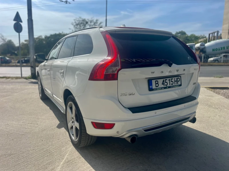 Volvo XC60 2.0D* D3* LED, снимка 3 - Автомобили и джипове - 47062061