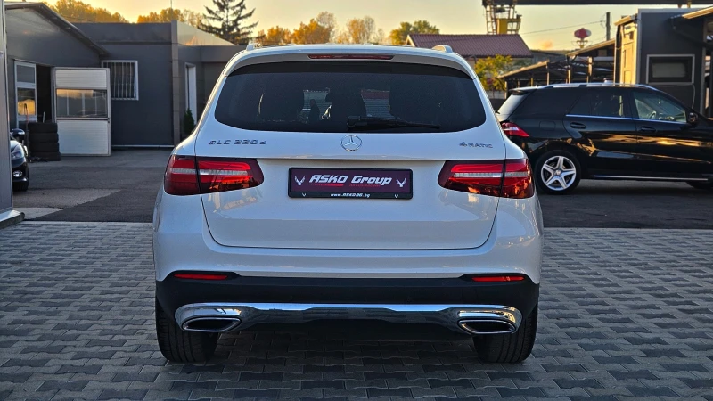 Mercedes-Benz GLC 220 ! AMG/9G/GERMANY/CAMERA/FULL LED/AUTO H/F1/LIZING, снимка 6 - Автомобили и джипове - 47687796