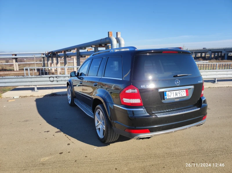 Mercedes-Benz GL 500  4 MATIK, снимка 8 - Автомобили и джипове - 48112840