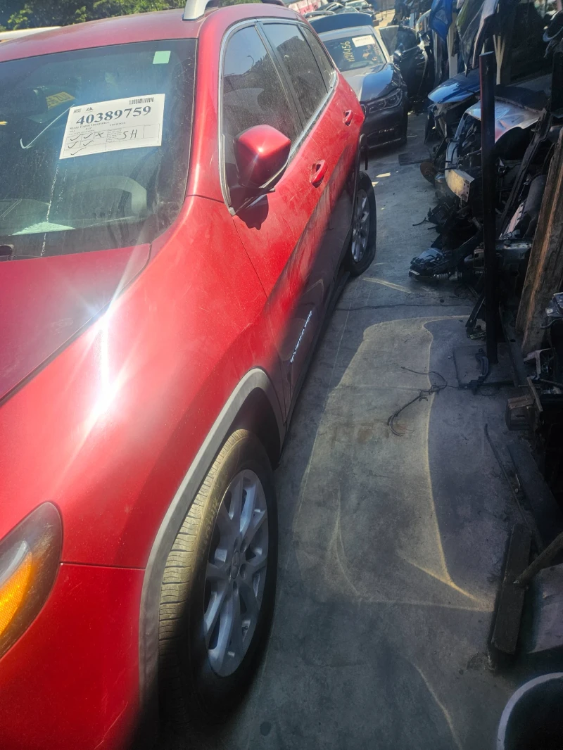 Jeep Cherokee 2.4L, снимка 2 - Автомобили и джипове - 50065029