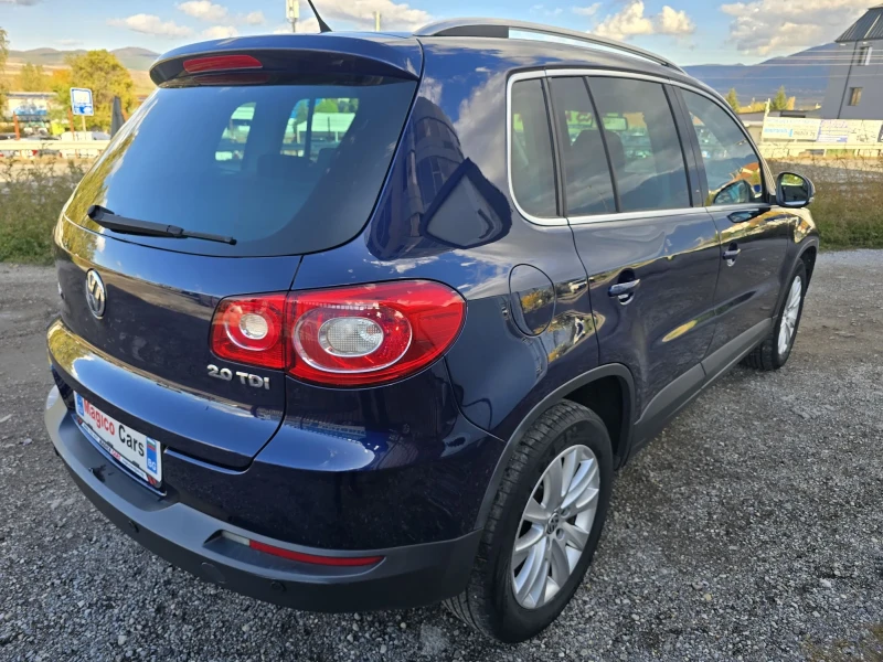 VW Tiguan 2.0TDI 4X4, снимка 7 - Автомобили и джипове - 52169698