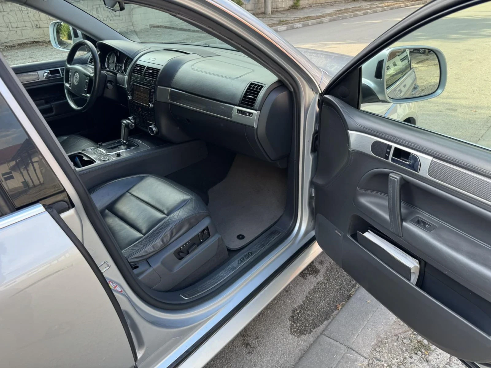 VW Touareg 5.0TDI!! R50! LIMITED!  !  | Mobile.bg   17