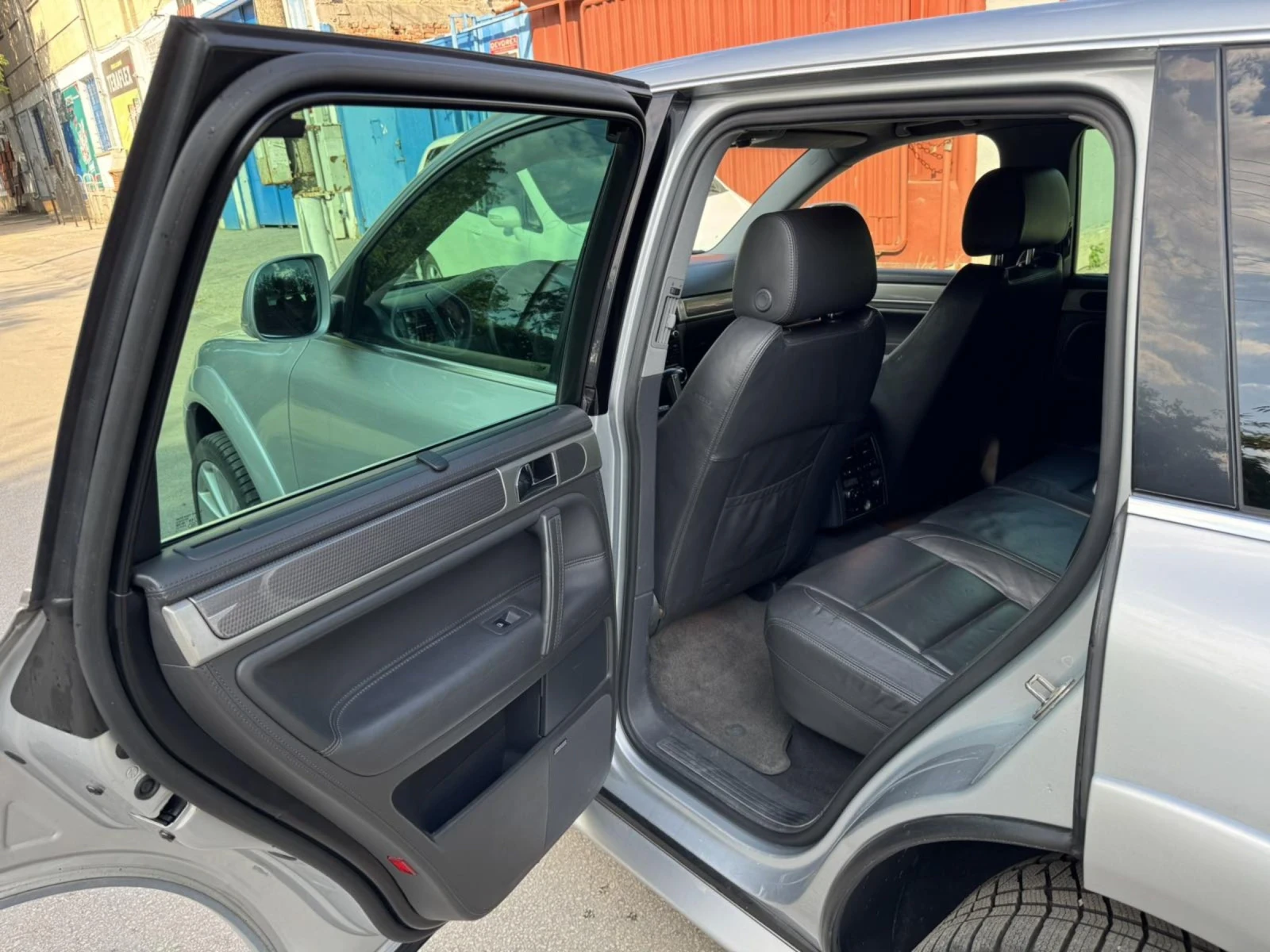 VW Touareg 5.0TDI!! R50! LIMITED!  !  | Mobile.bg   15