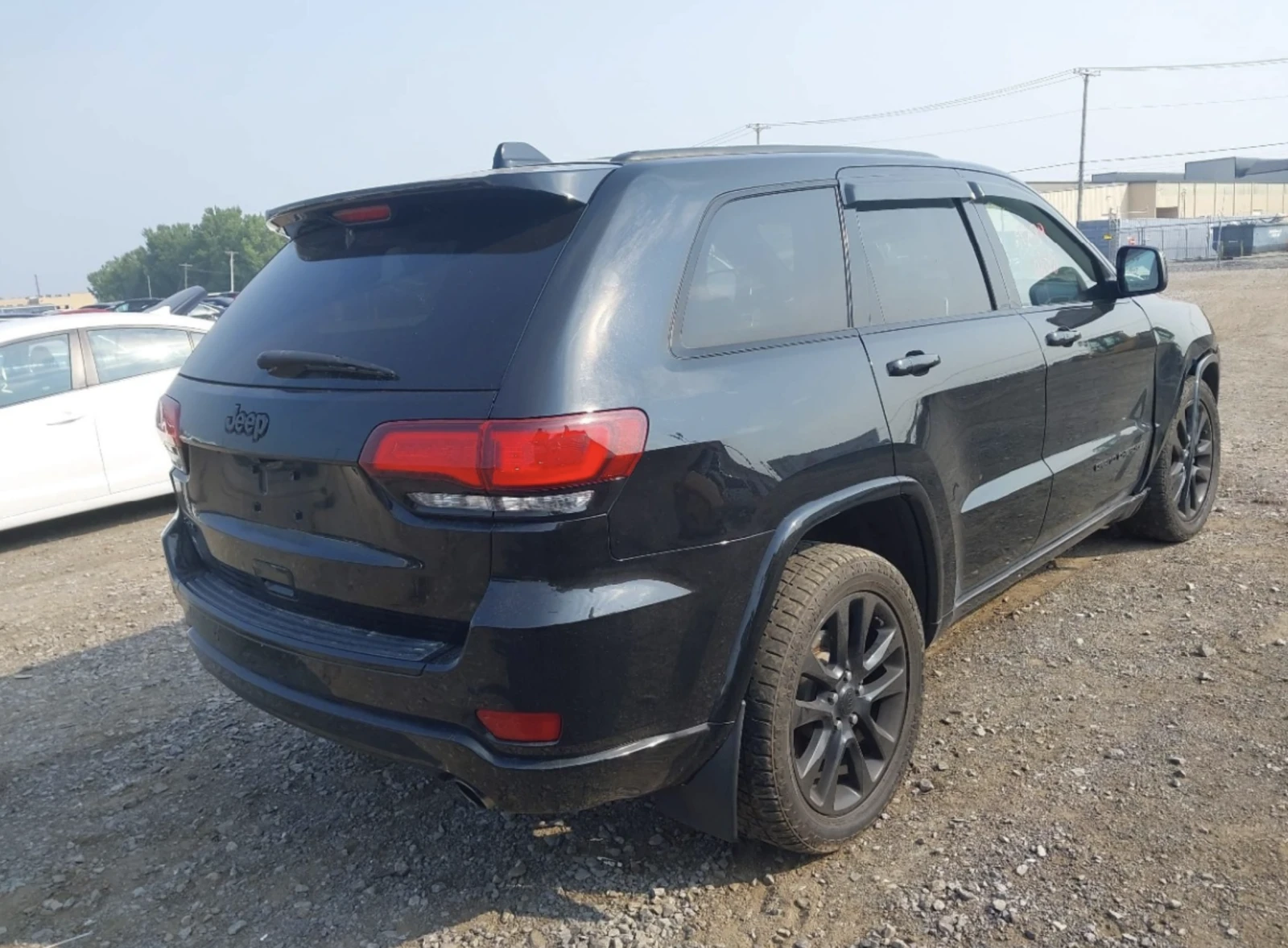 Jeep Grand cherokee Altitude 4X4, клип двигател - изображение 3