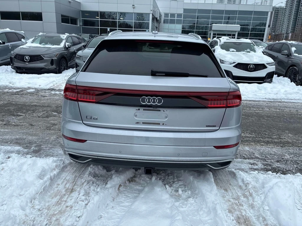 Audi Q8 * Technik * CARFAX * БЕЗ ПЪРВОНАЧАЛНА ВНОСКА - изображение 4