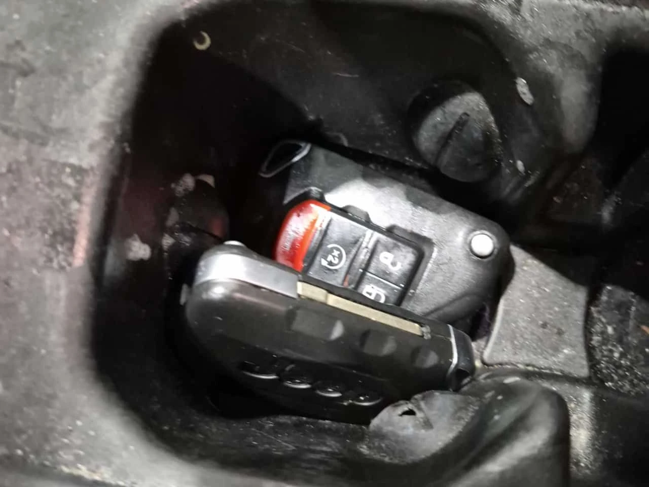 Jeep Gladiator OVERLAND CREW CAB SHORT BED | 2 KEYS | CARFAX, снимка 8 - Автомобили и джипове - 53796802