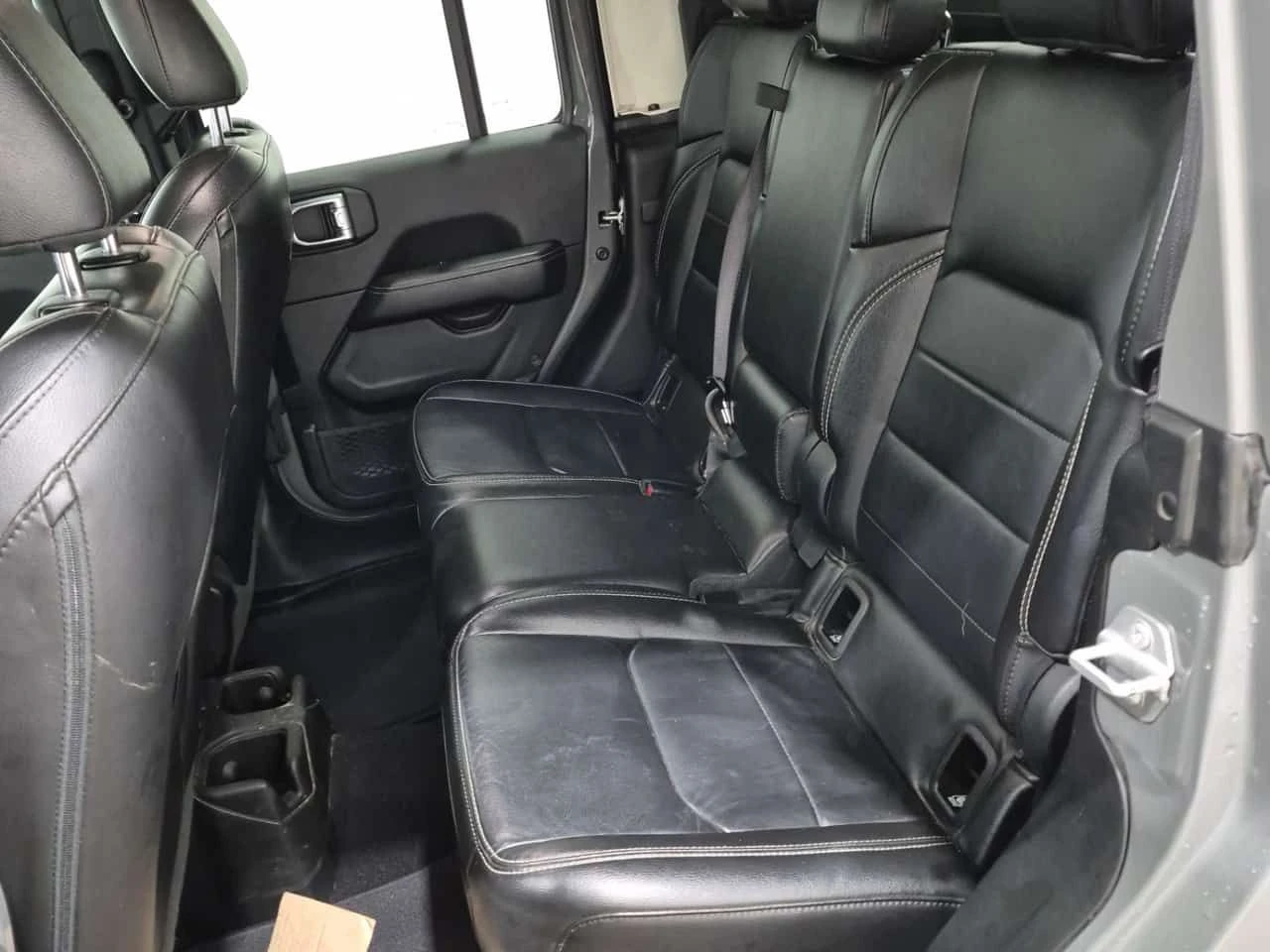 Jeep Gladiator OVERLAND CREW CAB SHORT BED | 2 KEYS | CARFAX, снимка 12 - Автомобили и джипове - 53796802