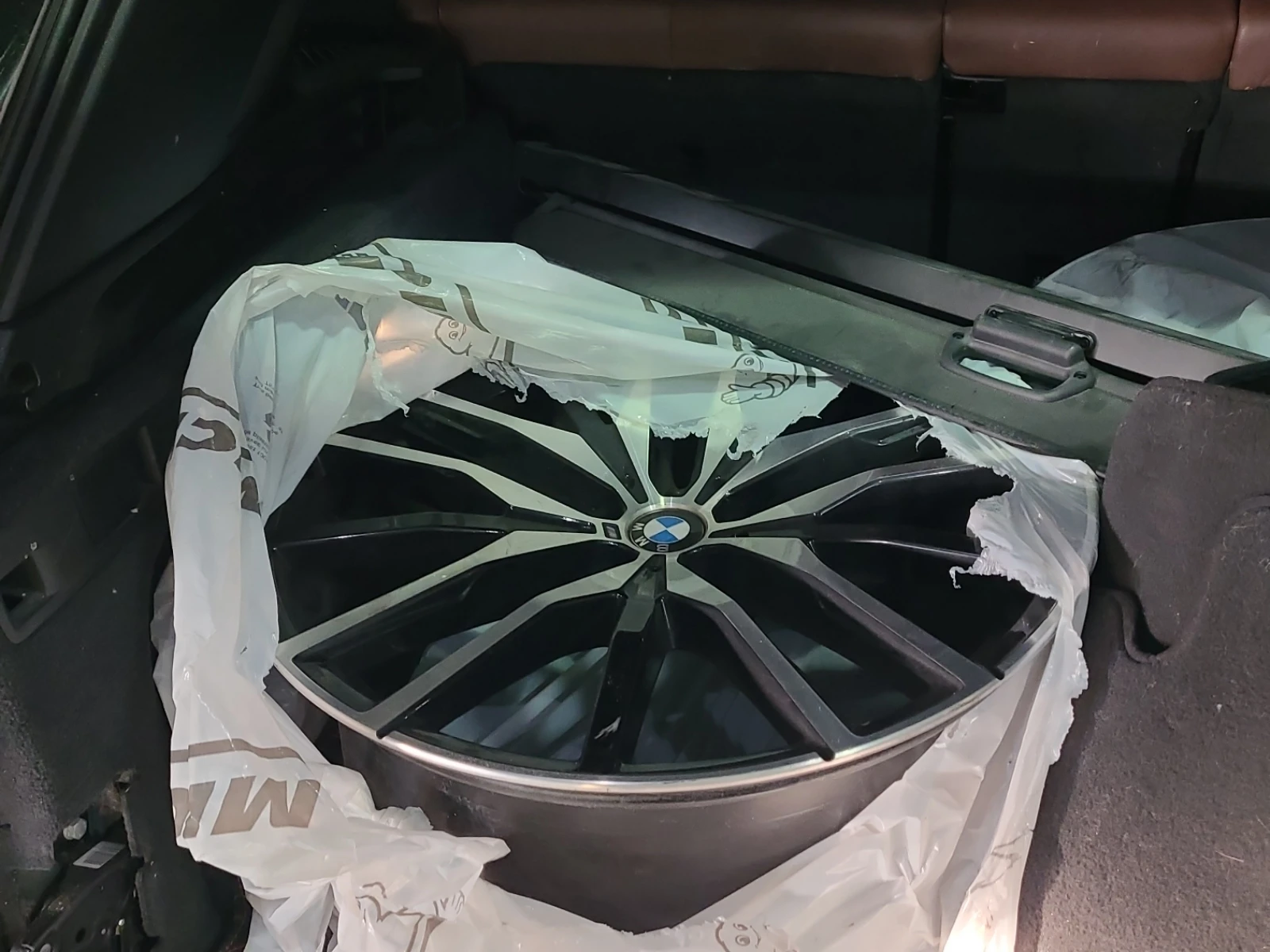 BMW X5 xDrive40i, снимка 12 - Автомобили и джипове - 54069851