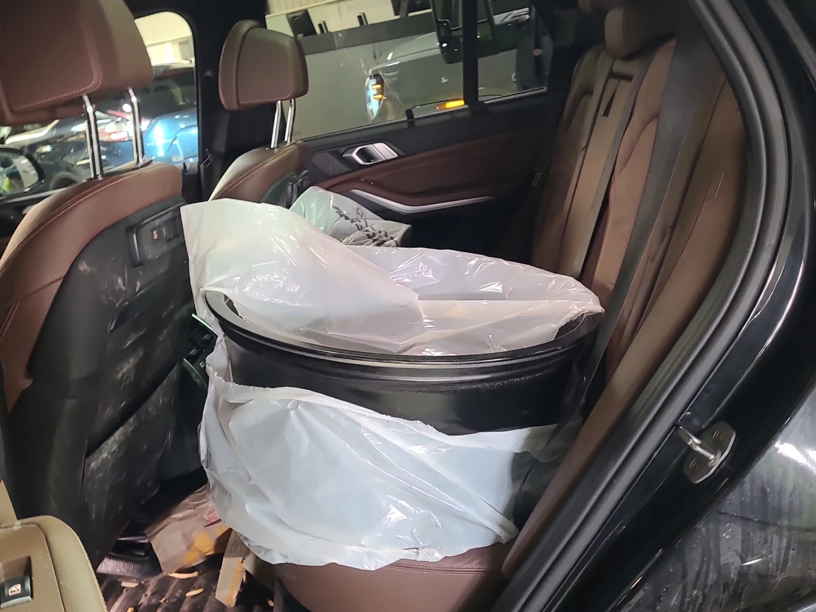 BMW X5 xDrive40i, снимка 10 - Автомобили и джипове - 54069851