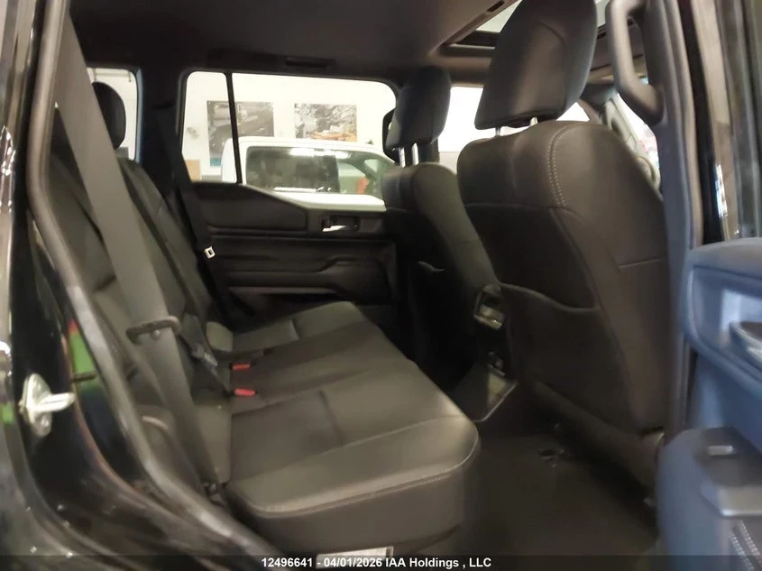 Toyota Land cruiser HYBRID | ПАНОРАМА | KEYLESS | ЗАДНА КАМЕРА | , снимка 7 - Автомобили и джипове - 54074534