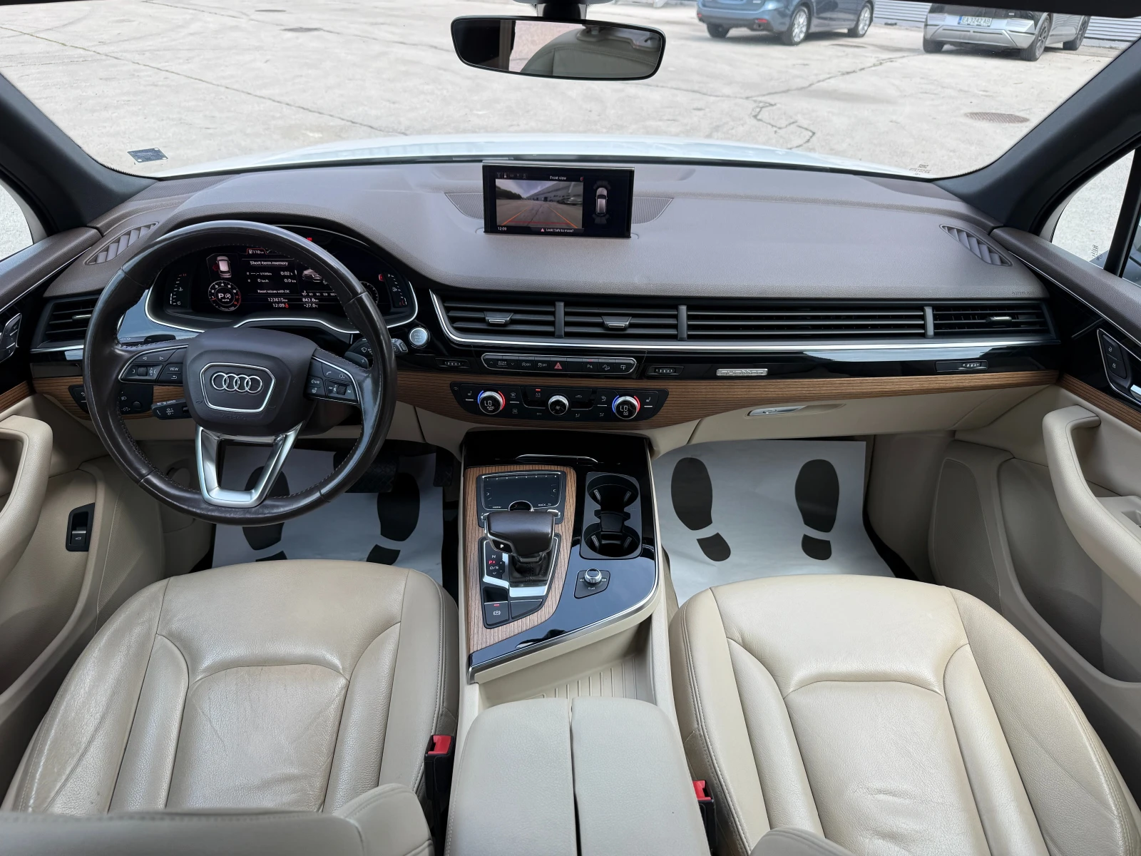 Audi Q7 реални км/внос от Америка, снимка 12 - Автомобили и джипове - 55021651