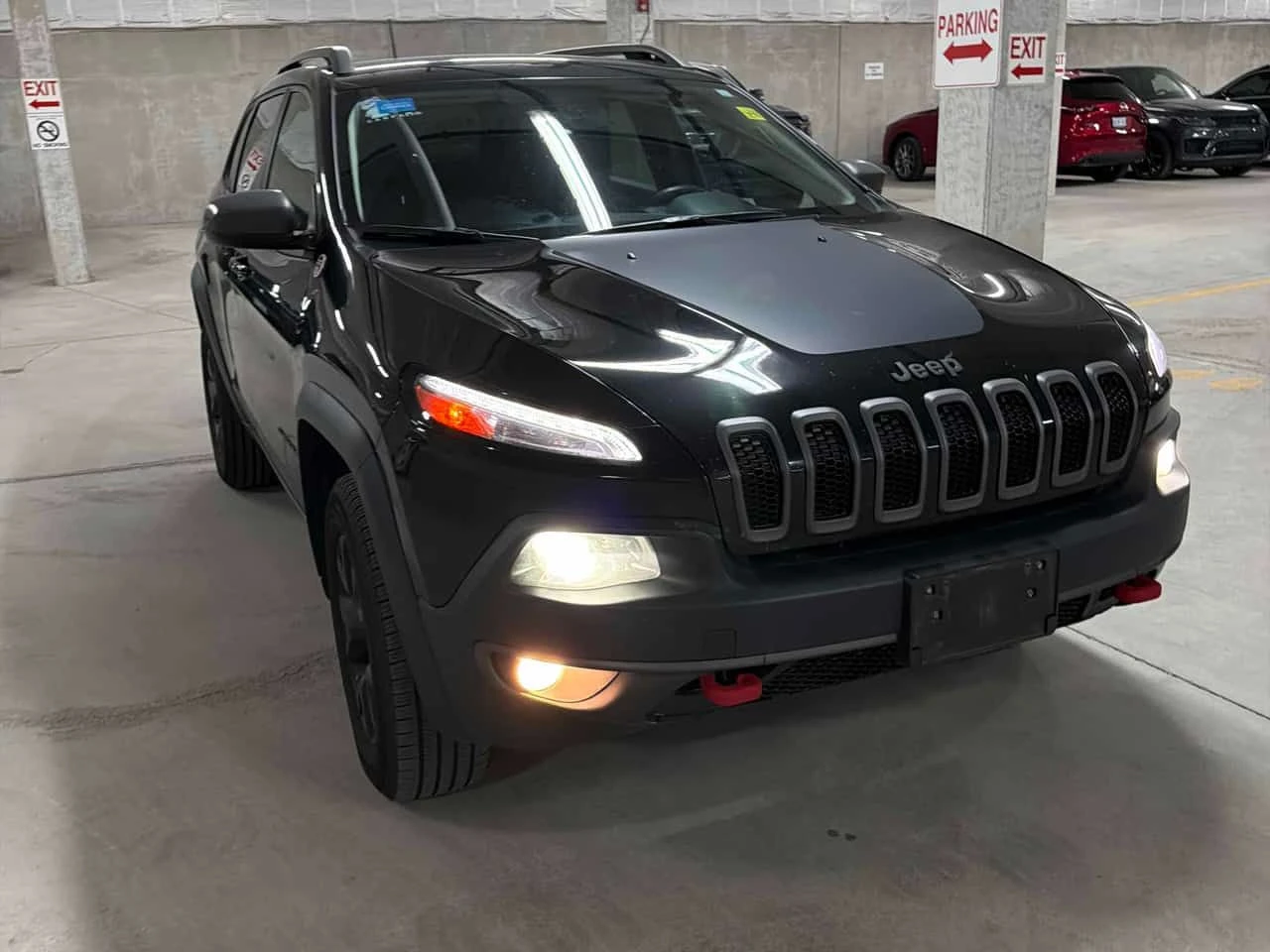 Jeep Cherokee * Trailhawk * АВТОКРЕДИТ БЕЗ ПЪРВОНАЧАЛНА ВНОСКА* , снимка 11 - Автомобили и джипове - 55071495