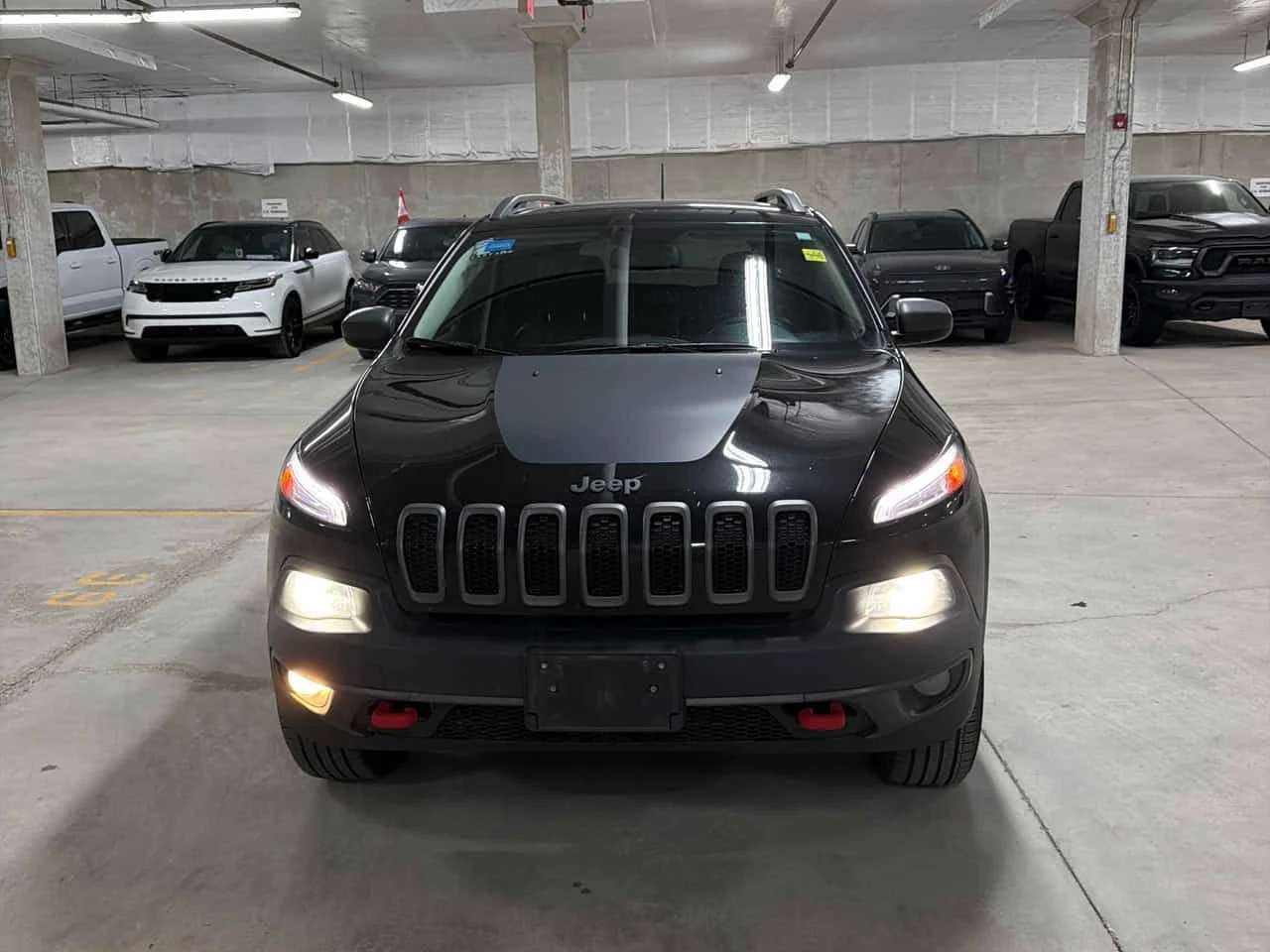 Jeep Cherokee * Trailhawk * АВТОКРЕДИТ БЕЗ ПЪРВОНАЧАЛНА ВНОСКА* , снимка 6 - Автомобили и джипове - 55071495