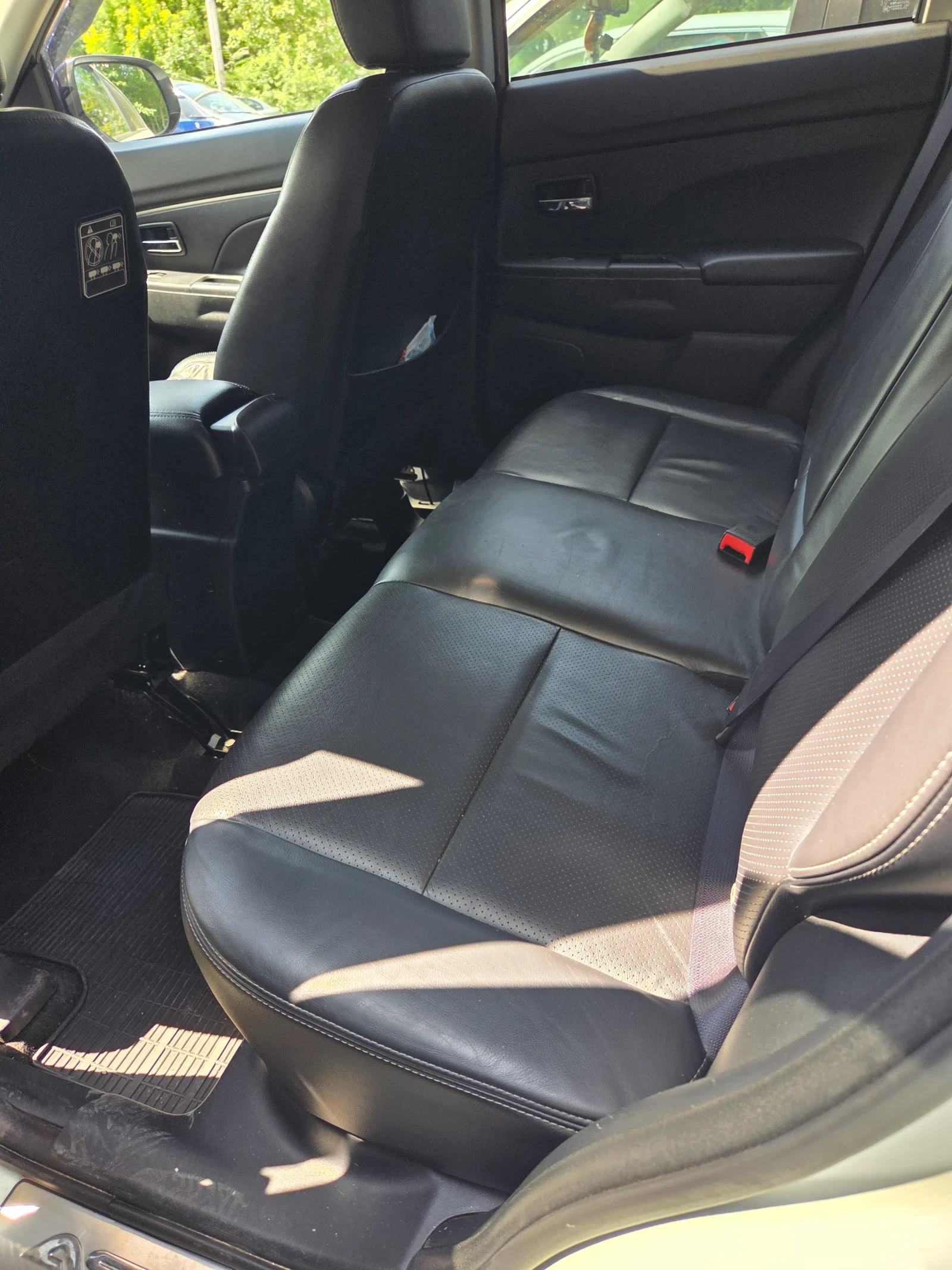 Mitsubishi ASX 1.6 газ, снимка 10 - Автомобили и джипове - 55122346
