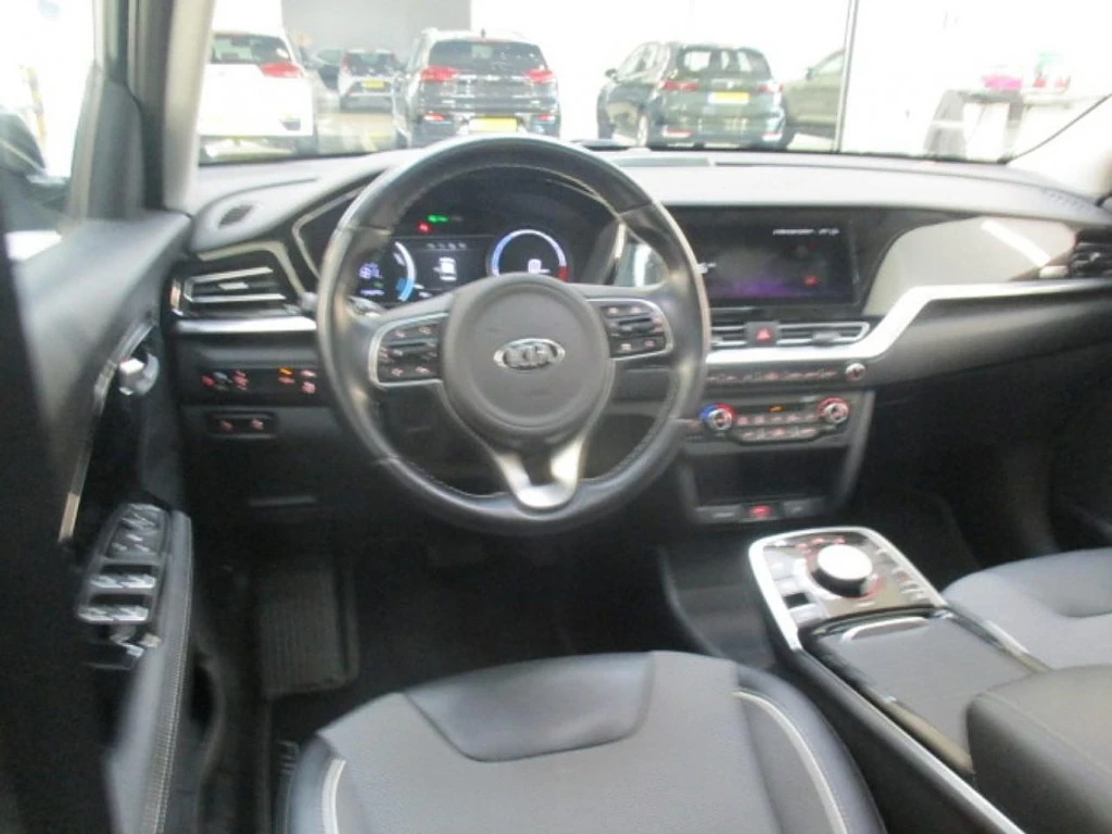 Kia Niro 39 kWh DynamicPlusLine, снимка 6 - Автомобили и джипове - 55188514