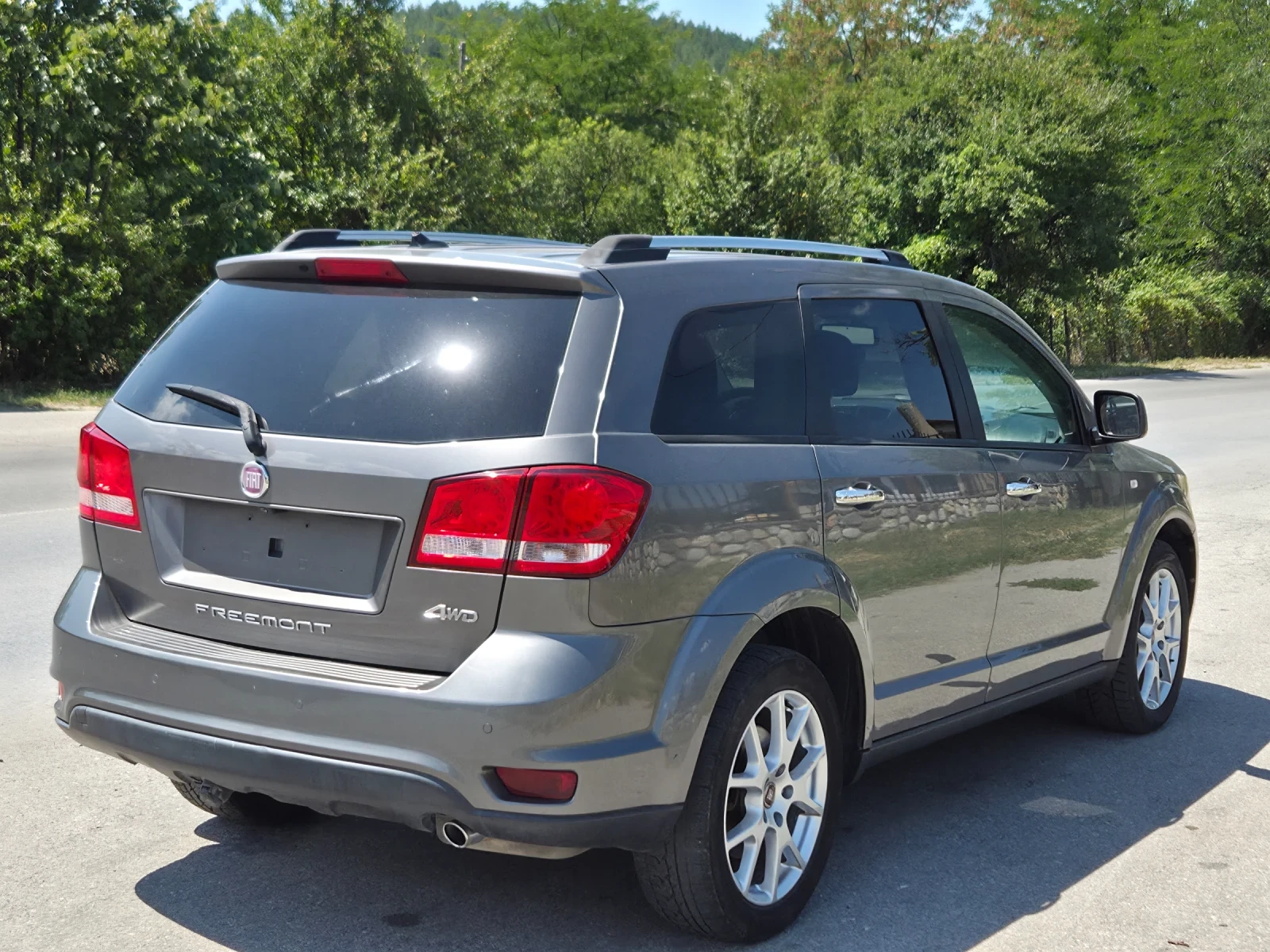 Fiat Freemont 2.0дизел 170 коня 4х4 2013 г !! 174325км, снимка 8 - Автомобили и джипове - 55547184