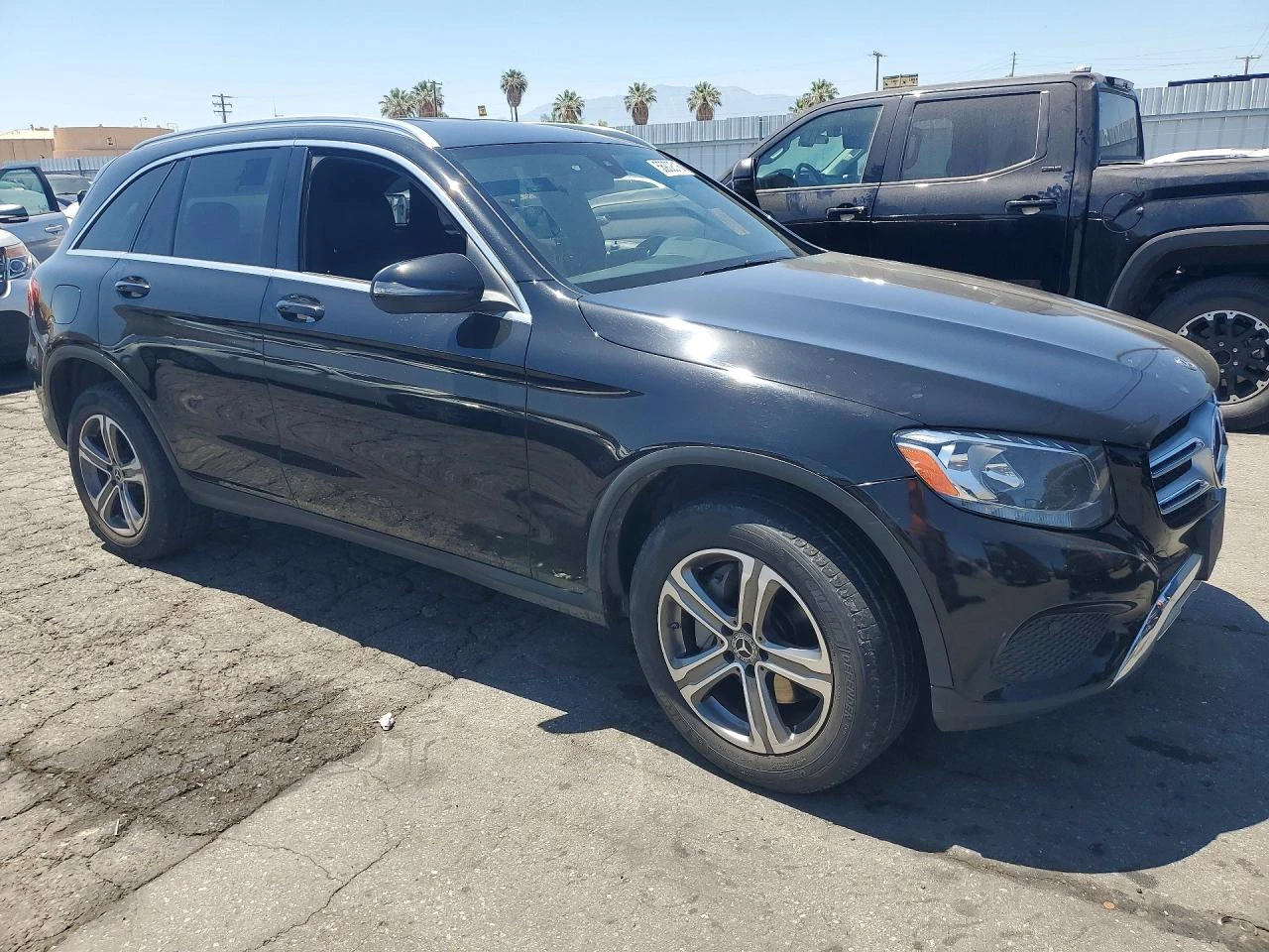 Mercedes-Benz GLC, снимка 11 - Автомобили и джипове - 55755563