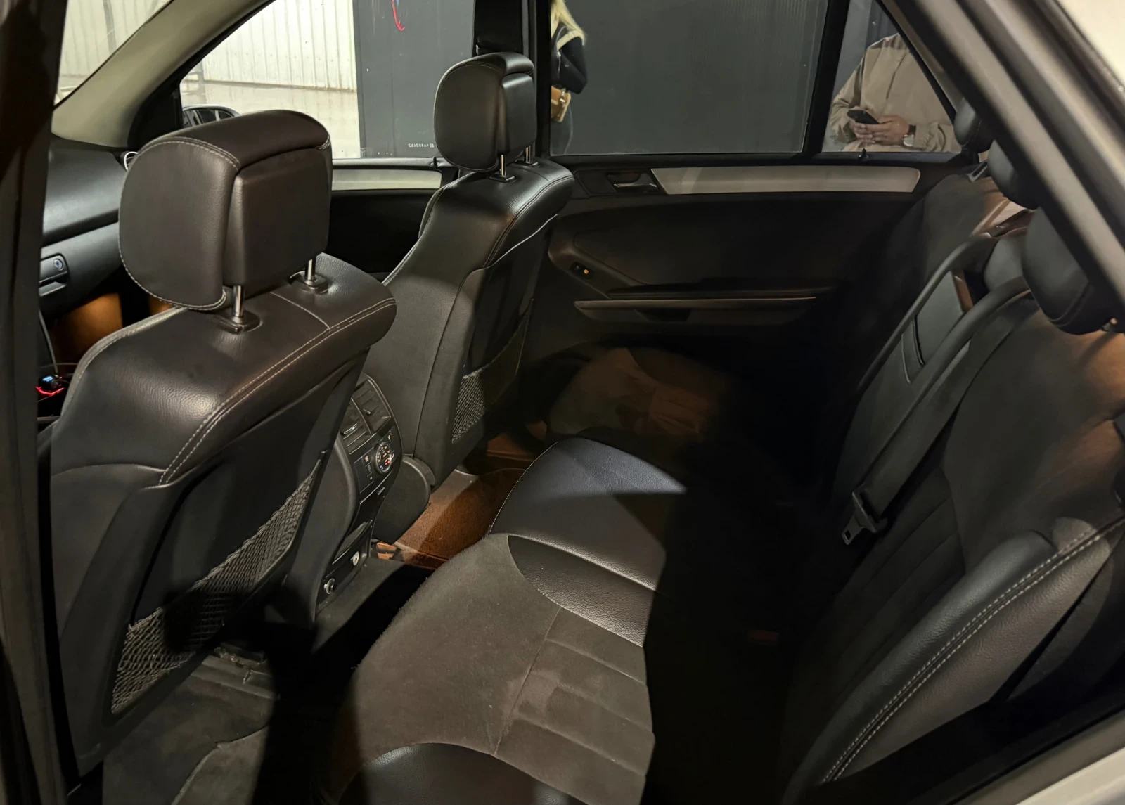 Mercedes-Benz ML 320, снимка 6 - Автомобили и джипове - 56240758