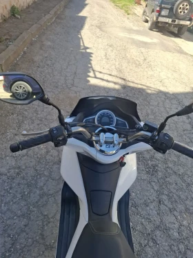 Honda Pcx Honda PCX 150 2015 god, снимка 2