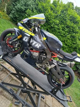 Yamaha YZF-R1, снимка 6