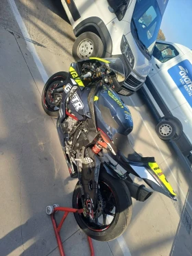 Yamaha YZF-R1, снимка 5